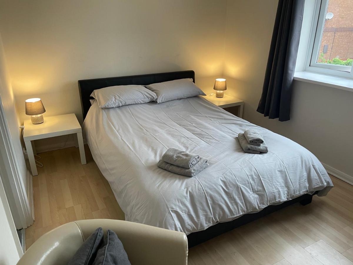 Rough Close The Swallows Popular Location 3 Bedroom House Free Wi-Fi And Sky Tv In All Rooms מראה חיצוני תמונה